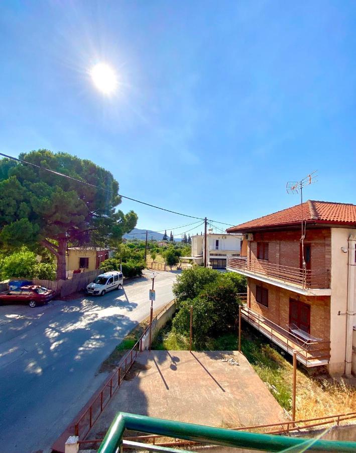 Dimitris Apartment Diakopto Esterno foto